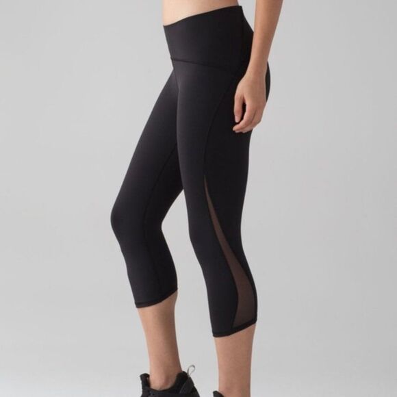 lululemon athletica Pants - Lululemon Train Times Crop 17" Black Size 6